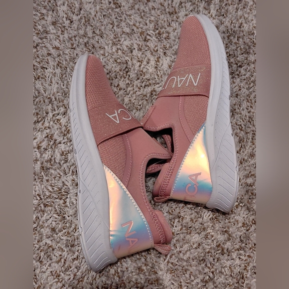 Nautica Girls Blush Pink Slip-On Shoes - Picture 3 of 9